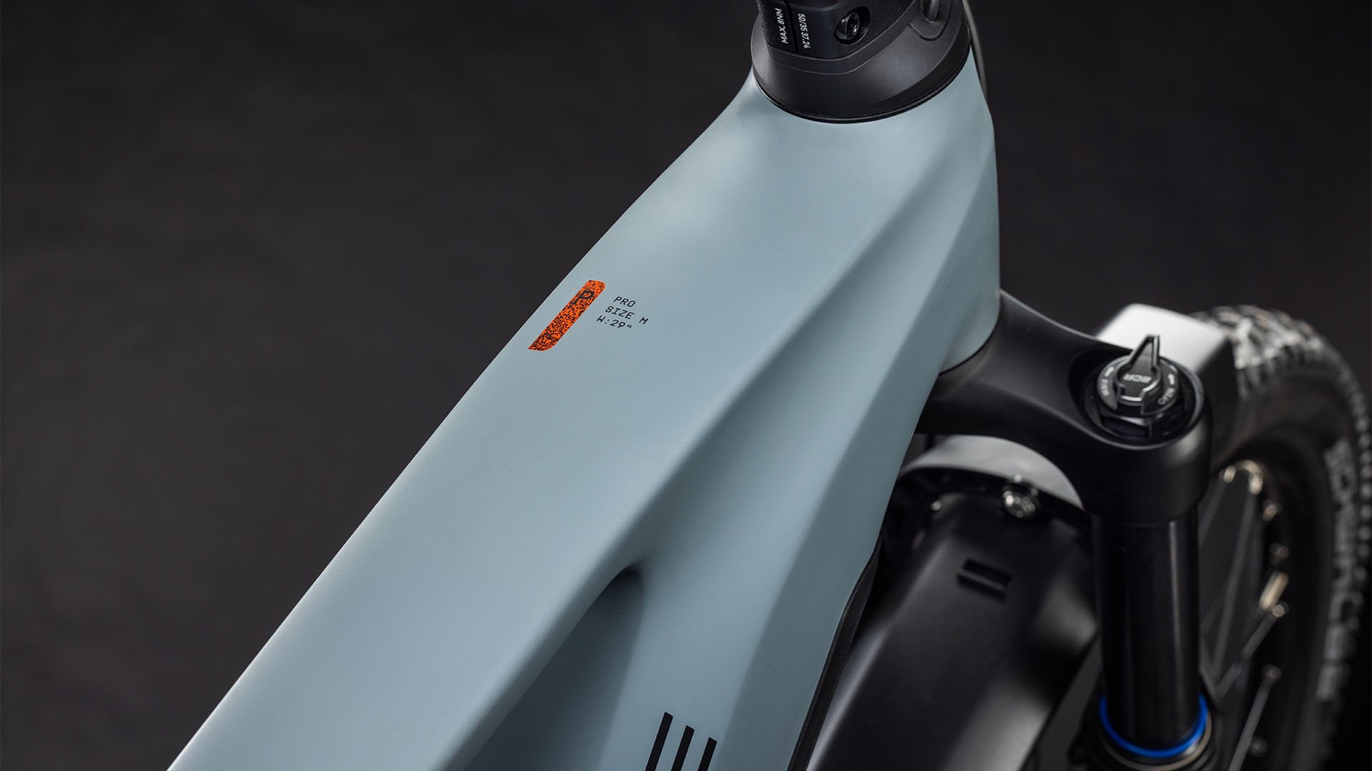 538_102170_D_01.jpg 538_102170_D_01.jpg