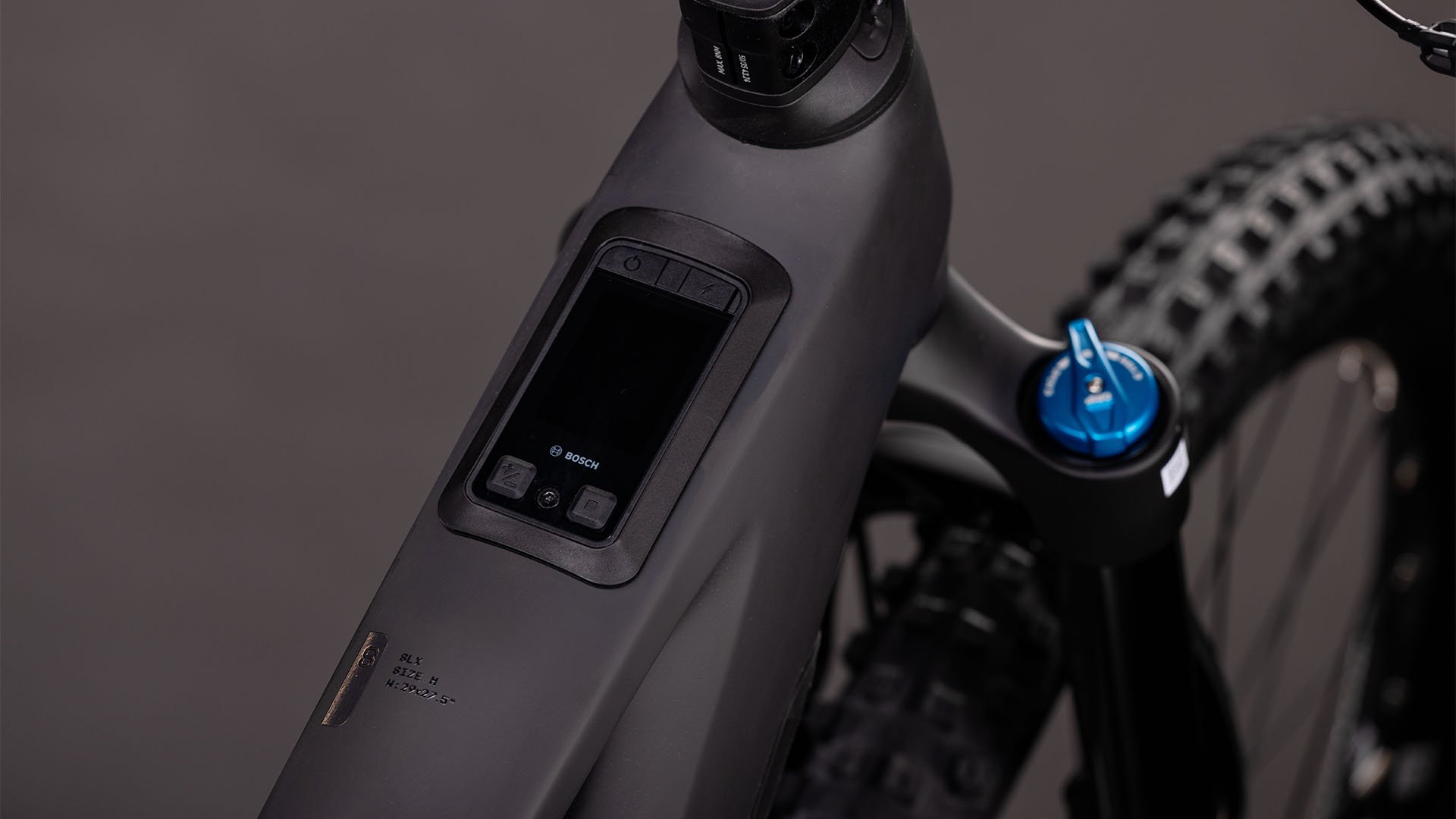 539_103300_D_00.jpg 539_103300_D_00.jpg