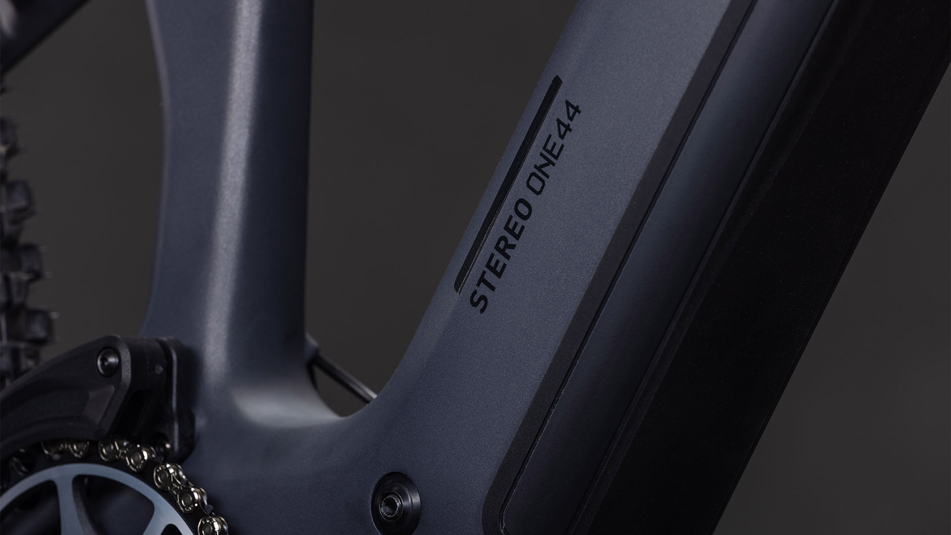 582_102500_D_02.jpg 582_102500_D_02.jpg