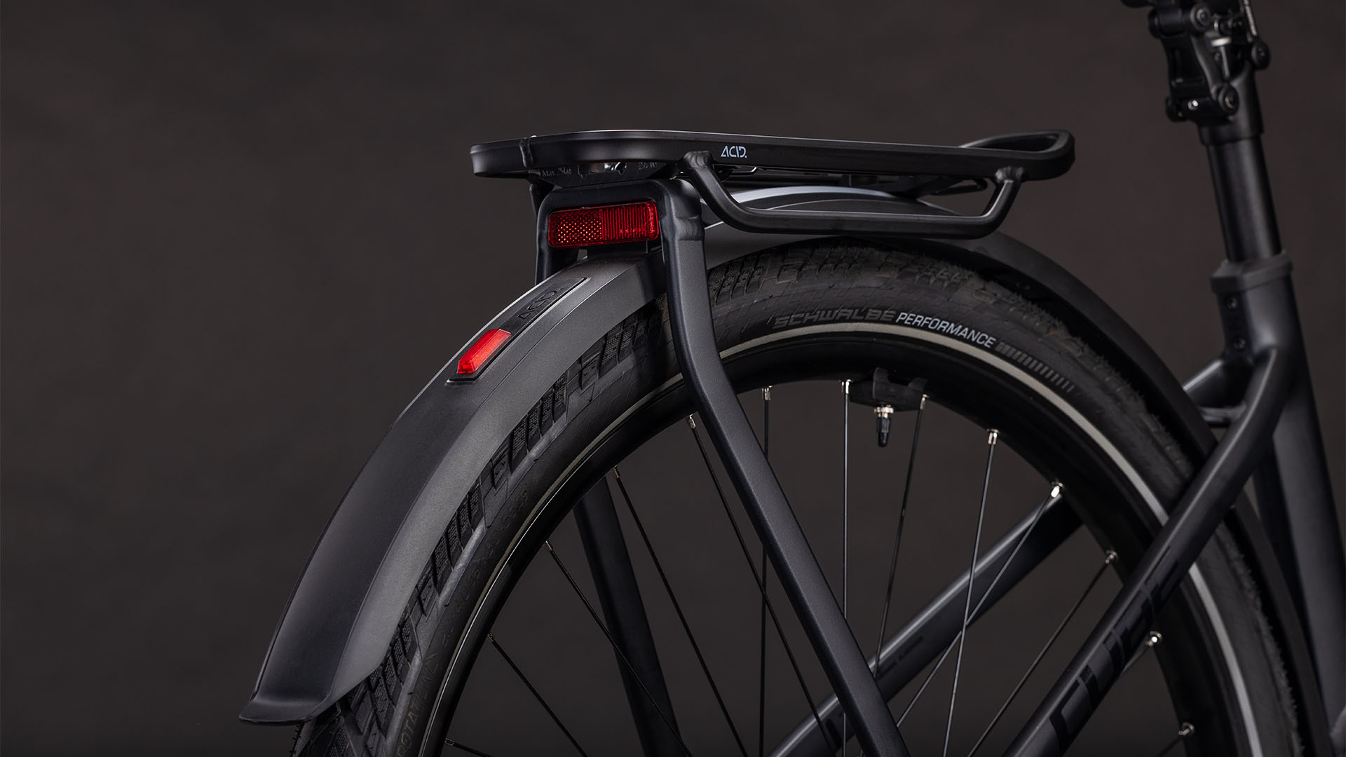 586_112202_D_03.jpg 586_112202_D_03.jpg