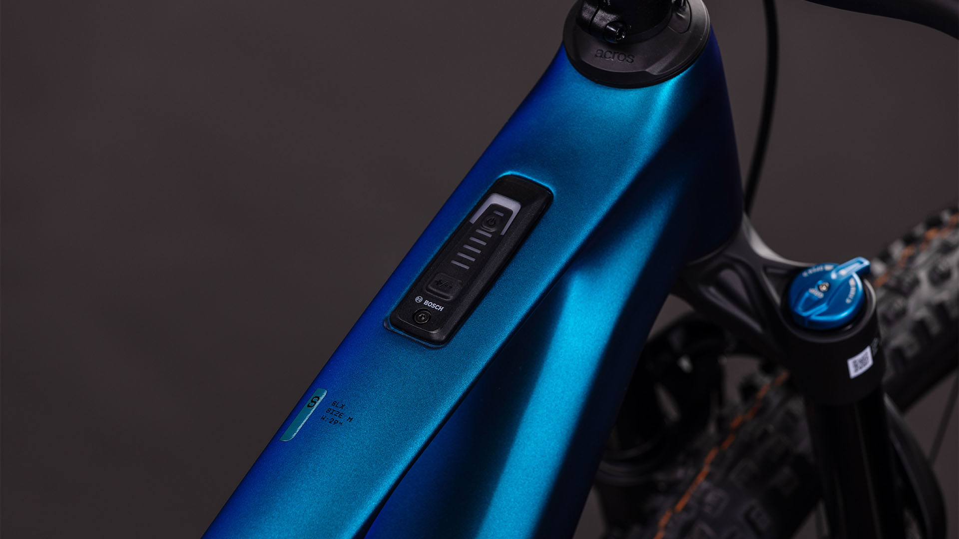 627_104100_D_00.jpg 627_104100_D_00.jpg