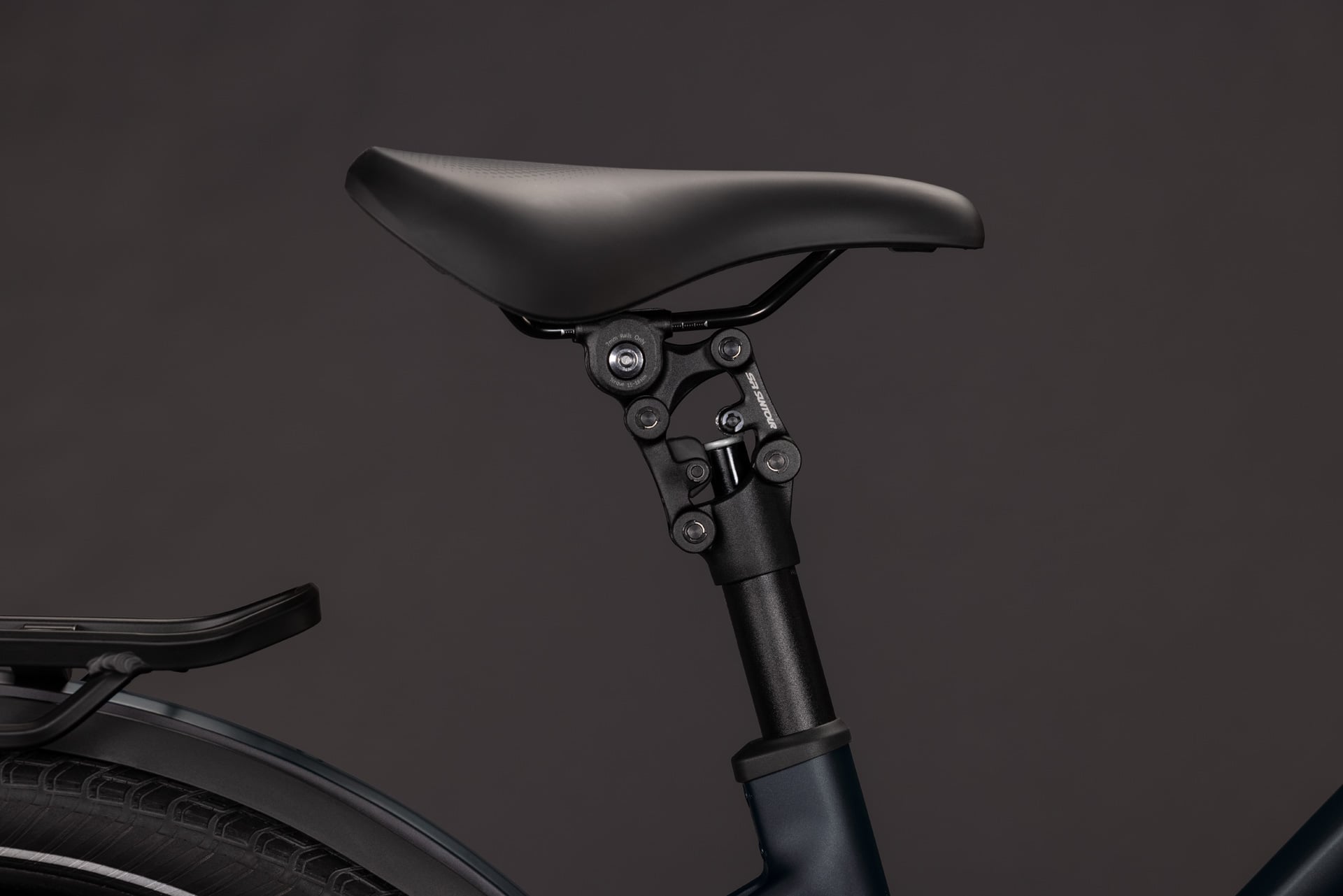 1042_1112201_D_04.jpg 1042_1112201_D_04.jpg